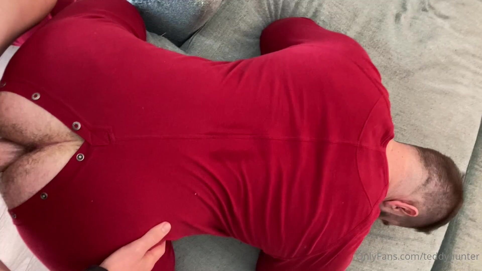 OF - Teddy Hunter  Luke Connors - Merry Christmas Part 1 - free gay porn